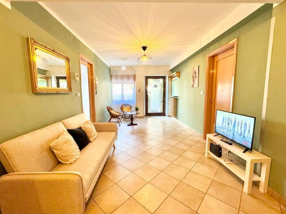 Casa Nel Verde - 4 Posti Letto Lejlighed Chiaravalle Marche Eksteriør billede